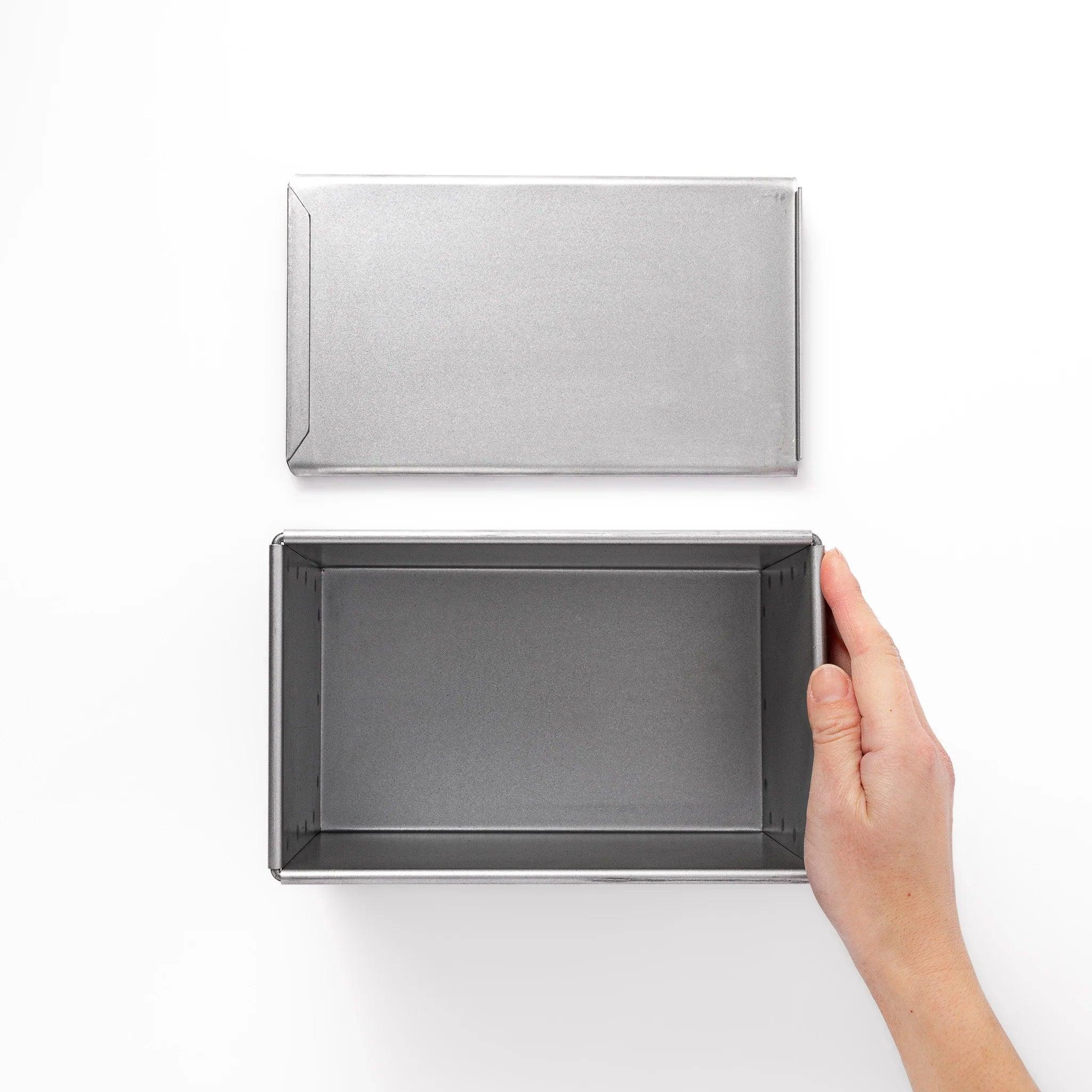 Japanese Shokupan Loaf Pan with Lid - 1.5 Loaf Size - Image 6