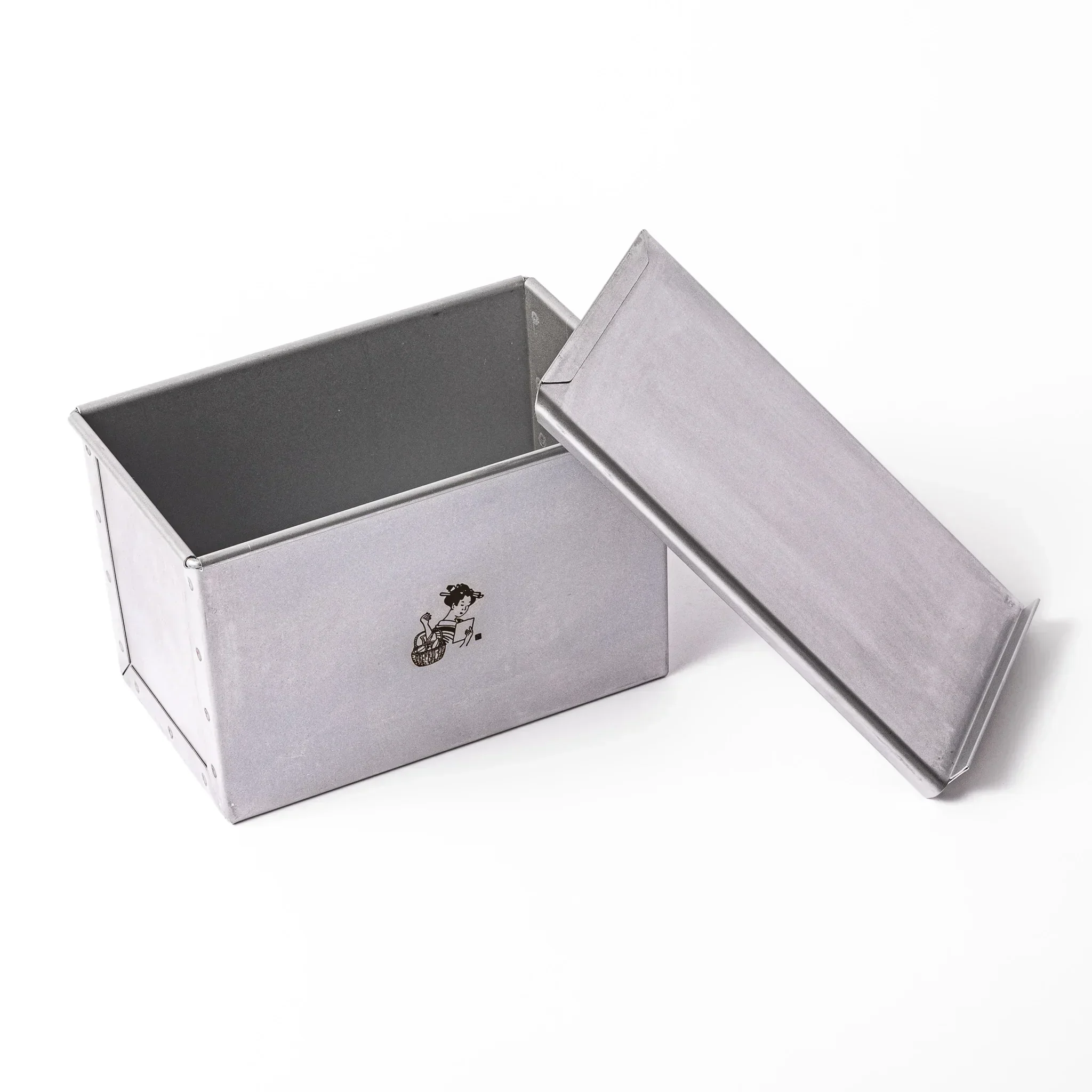 Japanese Shokupan Loaf Pan with Lid - 1.5 Loaf Size - Image 7