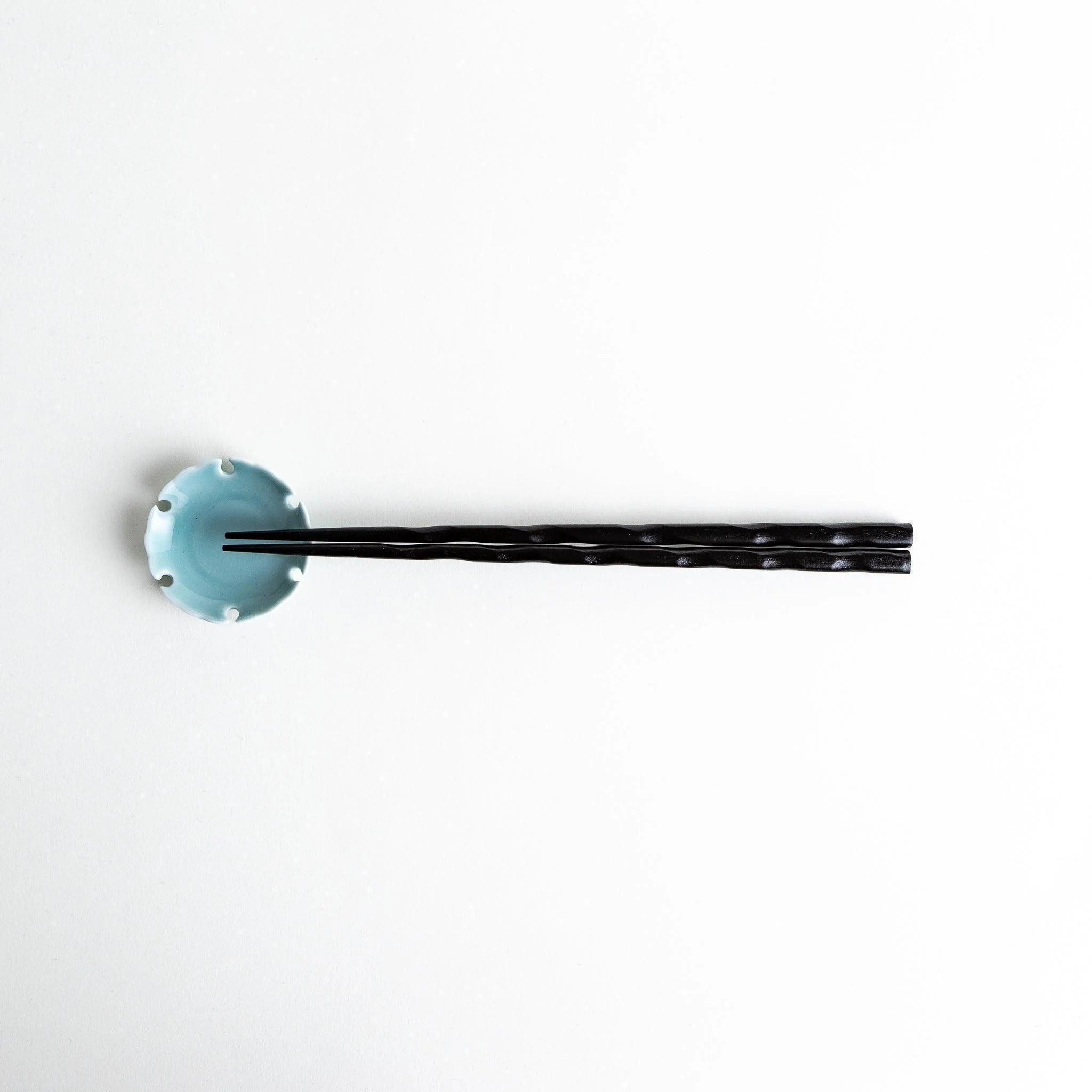 Spiral Carved Chopsticks - Image 9
