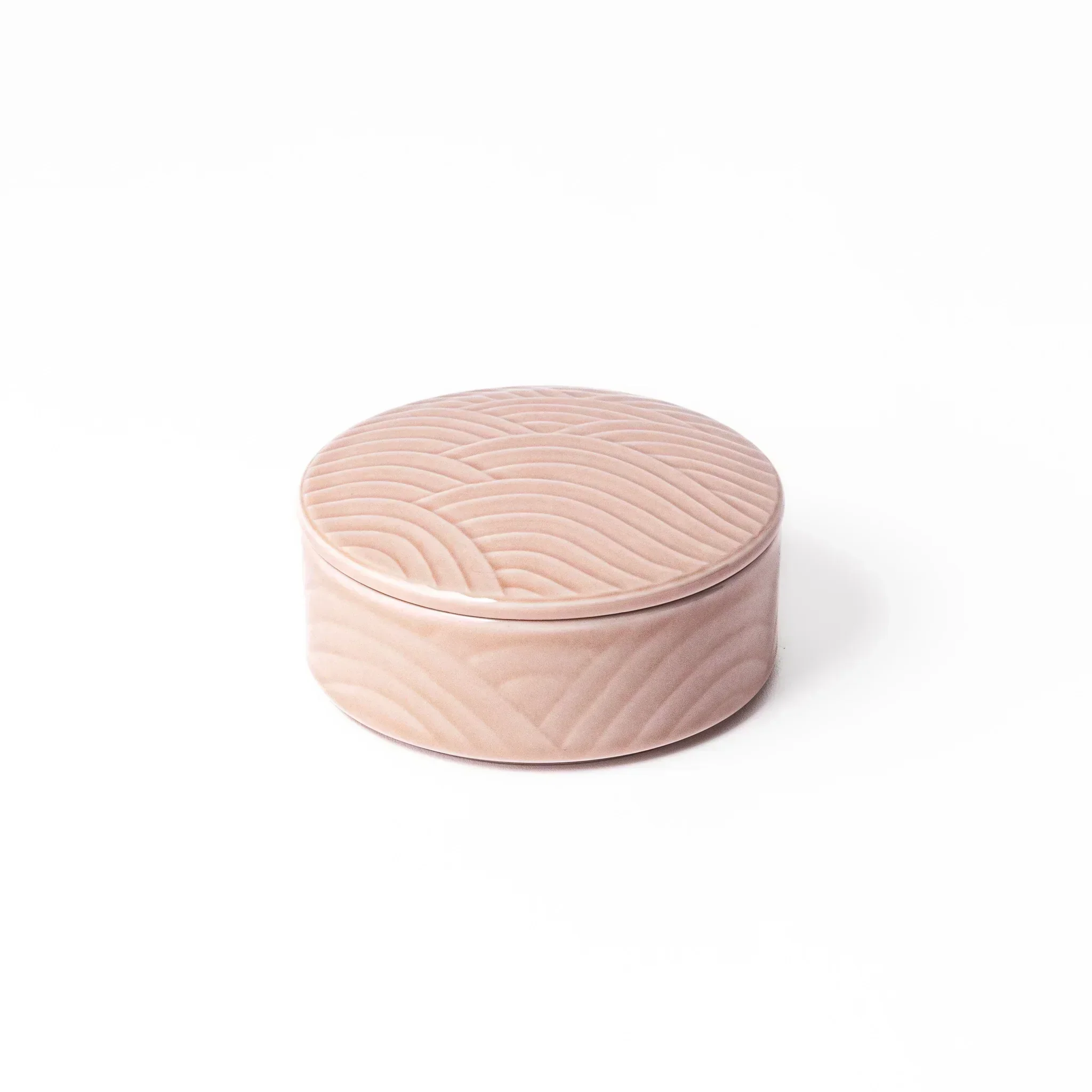 Stackable Japanese Wave Porcelain Bowls - Image 25