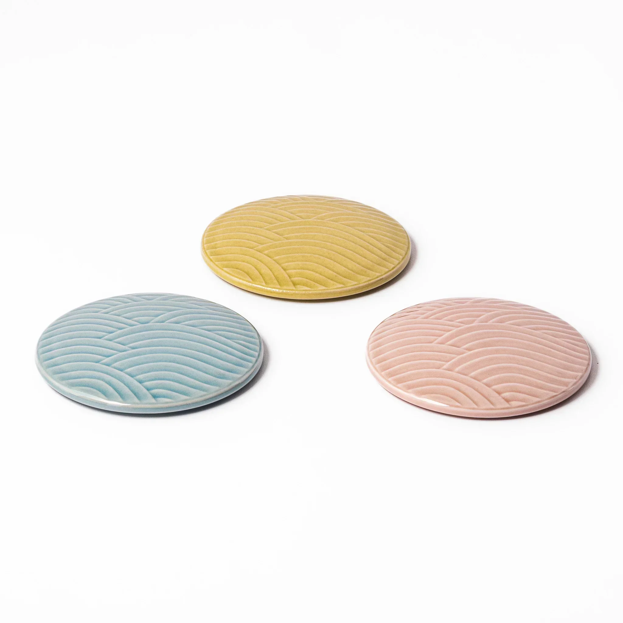 Stackable Japanese Wave Porcelain Bowls - Image 47